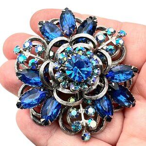 Vintage Selini Womens Brooch Blue Rhinestone Silver Tone Flower Brooch